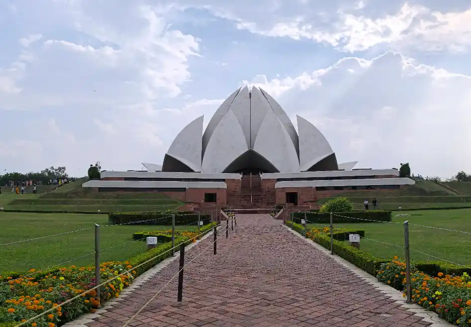 Lotus Temple Free